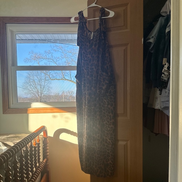 Dresses & Skirts - Boutique dress